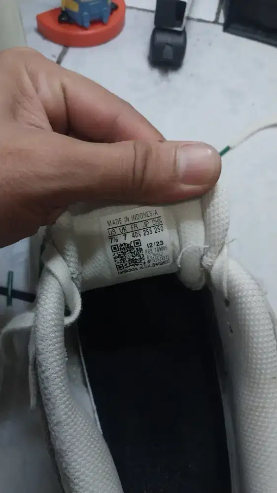 Adidas Spiritain 2000