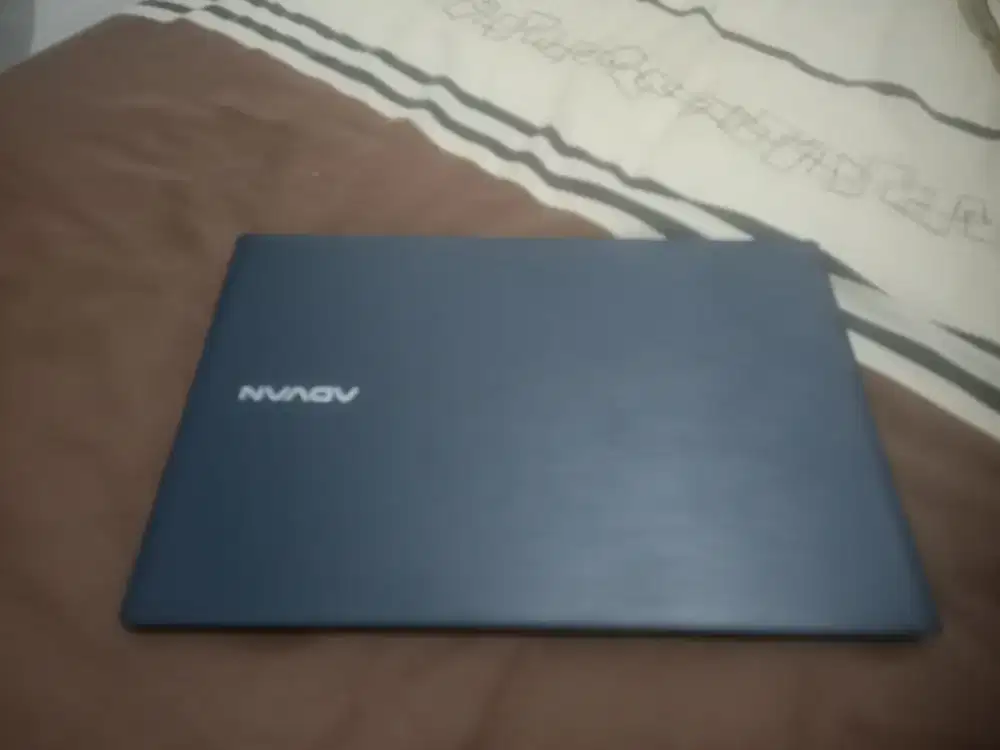 Jual laptop advan soulmate x