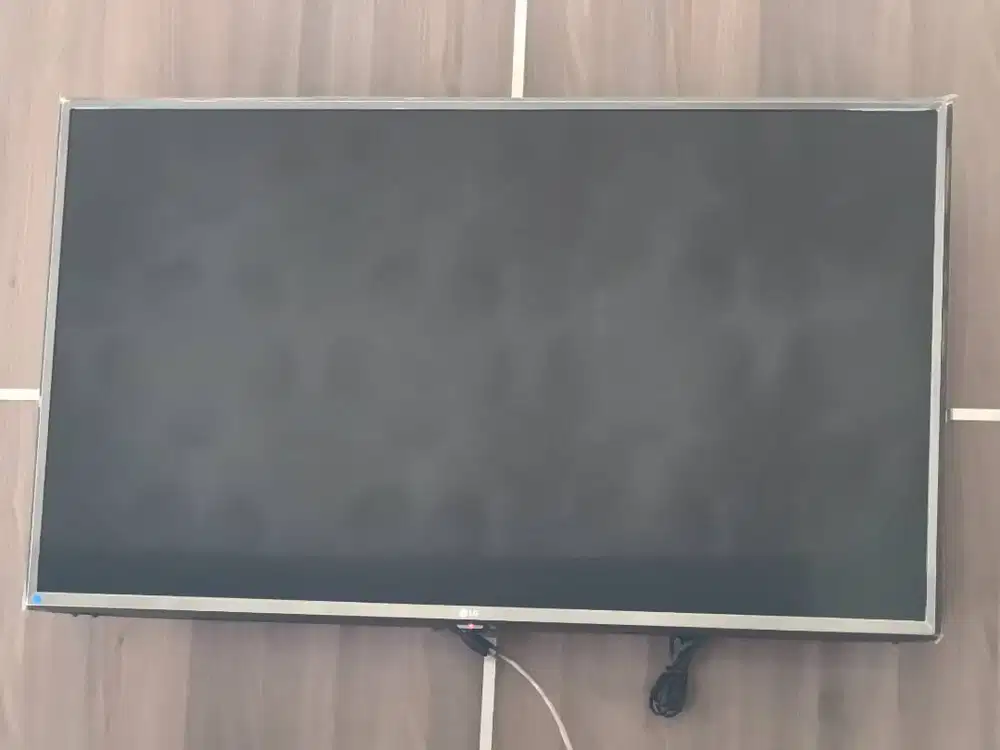 Tv 42inch samsung smart tv