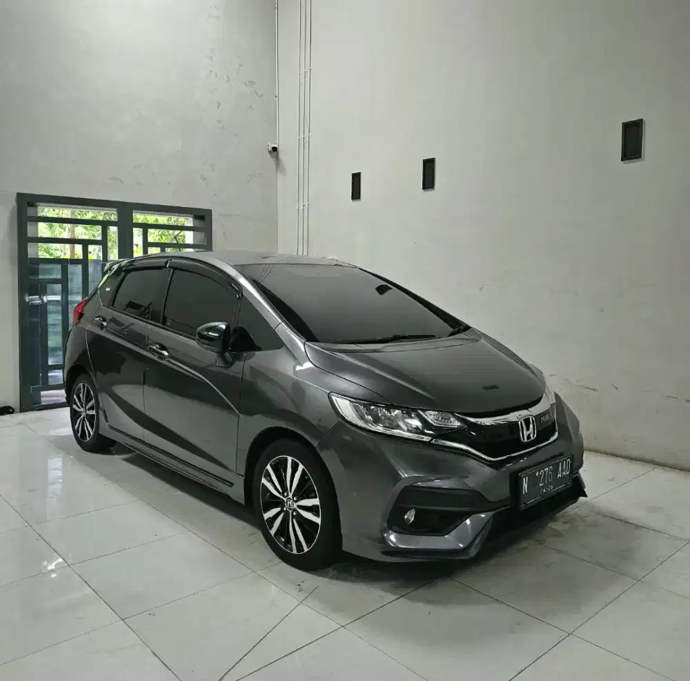 N tgn 1..new jazz rs 2021..km low 25rb asli..trackout honda