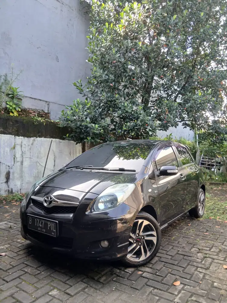 Toyota Yaris 2010 Bensin