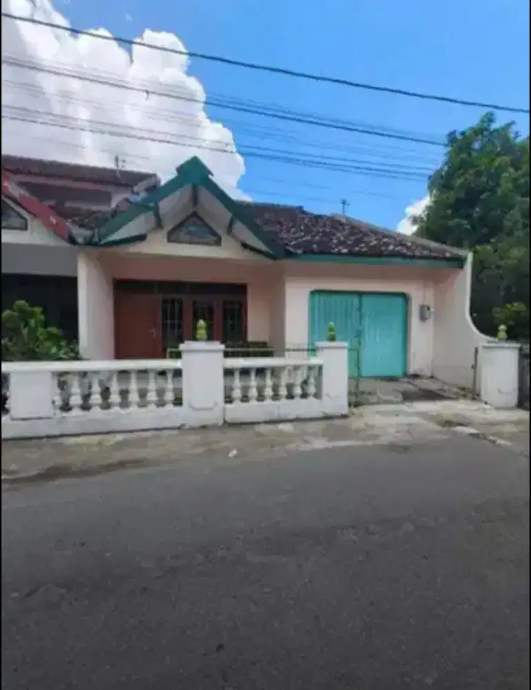 Jual rumah kodya dekat xt square umbulharjo