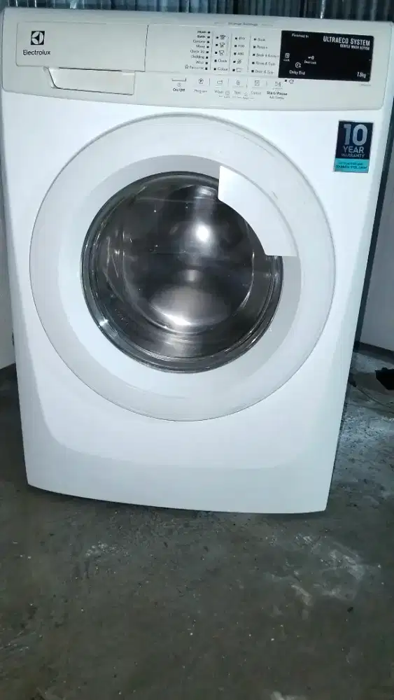 Mesin cuci merk elektrolux 7, 5kg