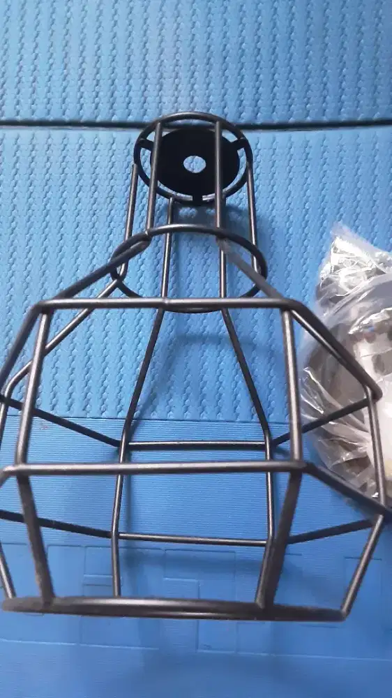 Lampu Plafon Vintage Decor Cafe Taman