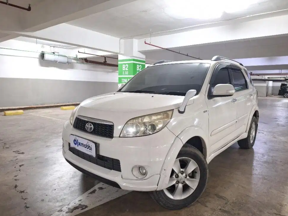 DP MURAH Toyota Rush 1.5 G Bensin-AT 2013  CEMPB