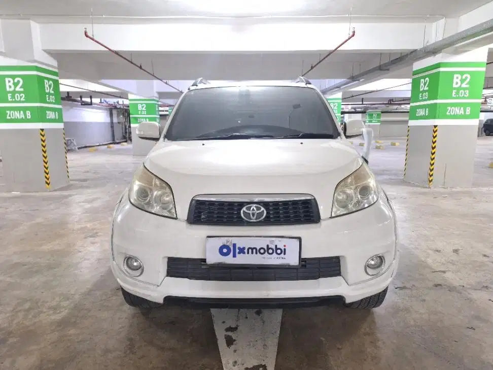 DP MURAH Toyota Rush 1.5 G Bensin-AT 2013  CEMPB