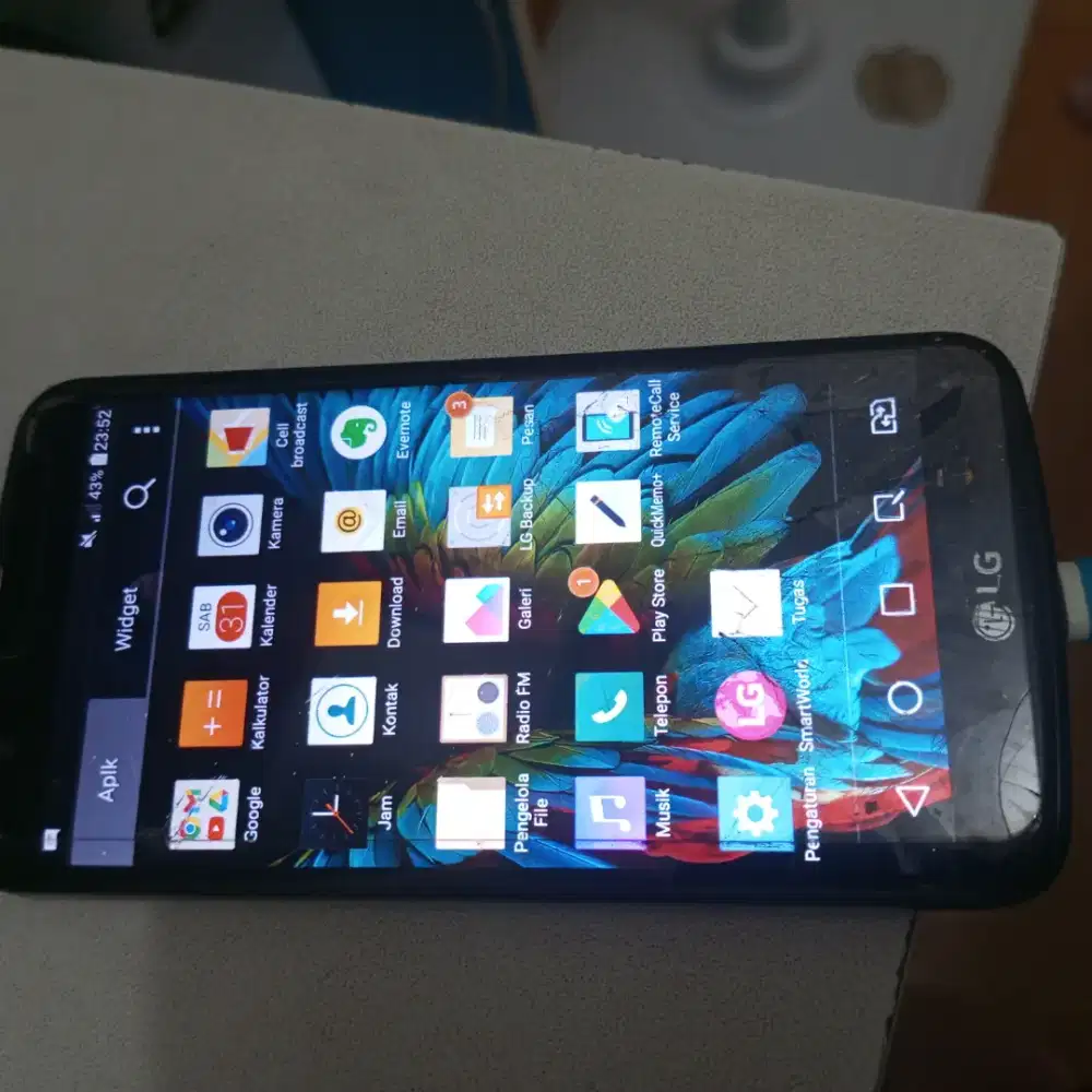 Hp LG K10 dan LG G3 Sylus