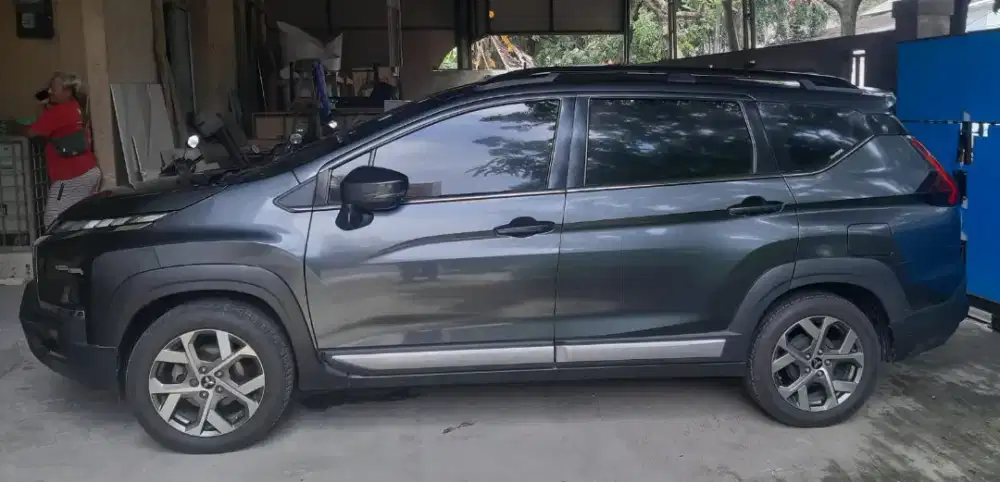 Di jual mobil xpander