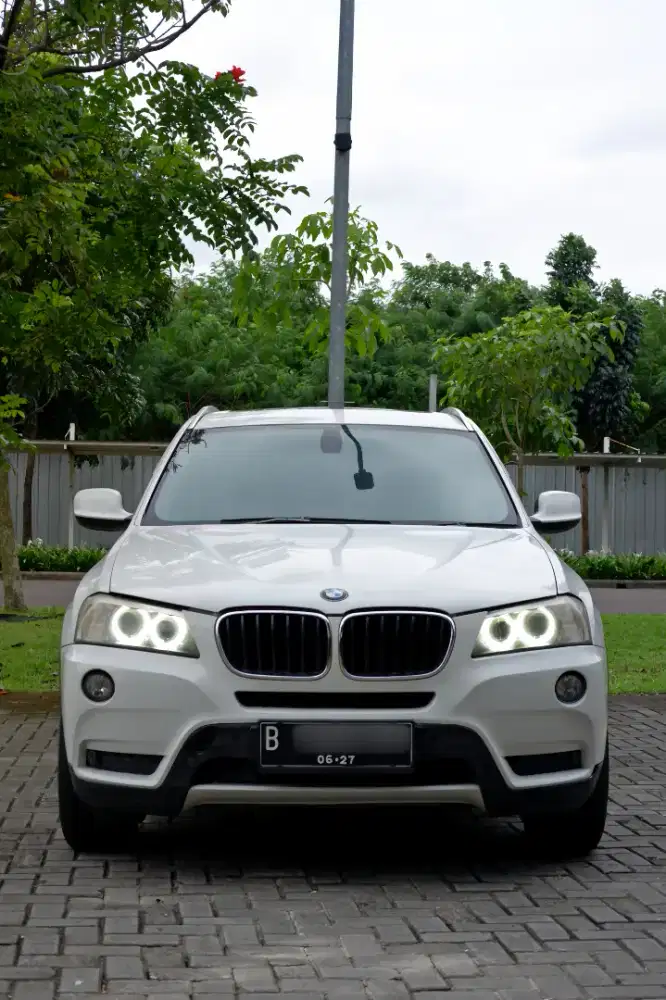 BMW X3 Diesel 2011 Putih KM 113rb, Banyak Part Baru, Siap Pakai
