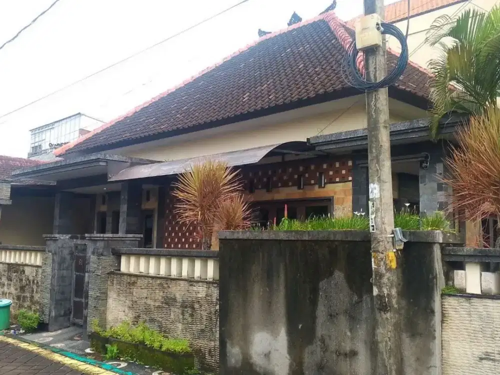 Rumah Baru Dekat Fasilitas Umum Disewakan, di Denpasar Barat Area