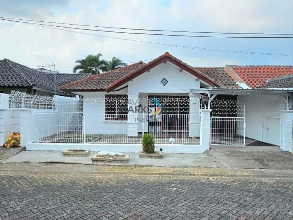 Dijual Rumah Siap Huni di Pondok Blimbing Indah, PBI, Araya Malang
