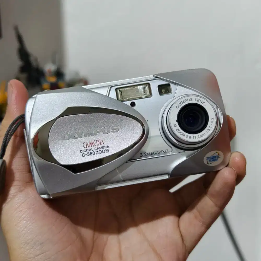 Kamera Digital Olympus C360 Zoom