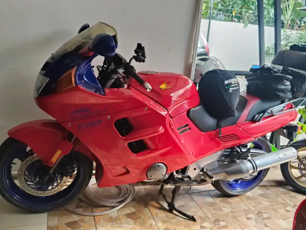 CBR1000 f Huricane / cbr 1000f /CBR250RR/ CBR150R