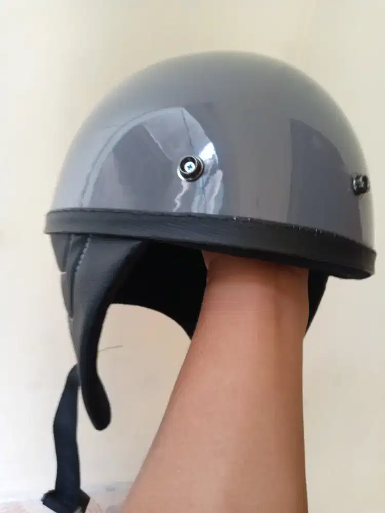 Di jual helm chips,edisi salah beli