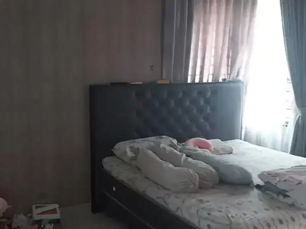 Dijual Rumah Hoek Di BSD Kencana Loka Tangerang Siap Huni