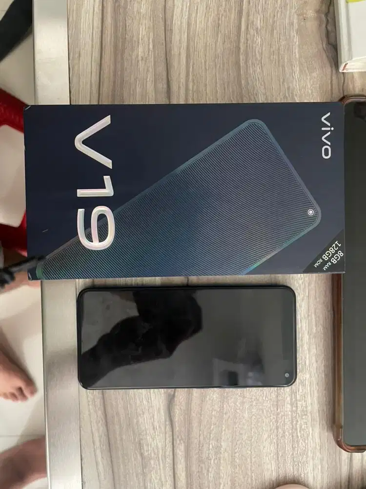 Vivo V19 RAM8 128gb