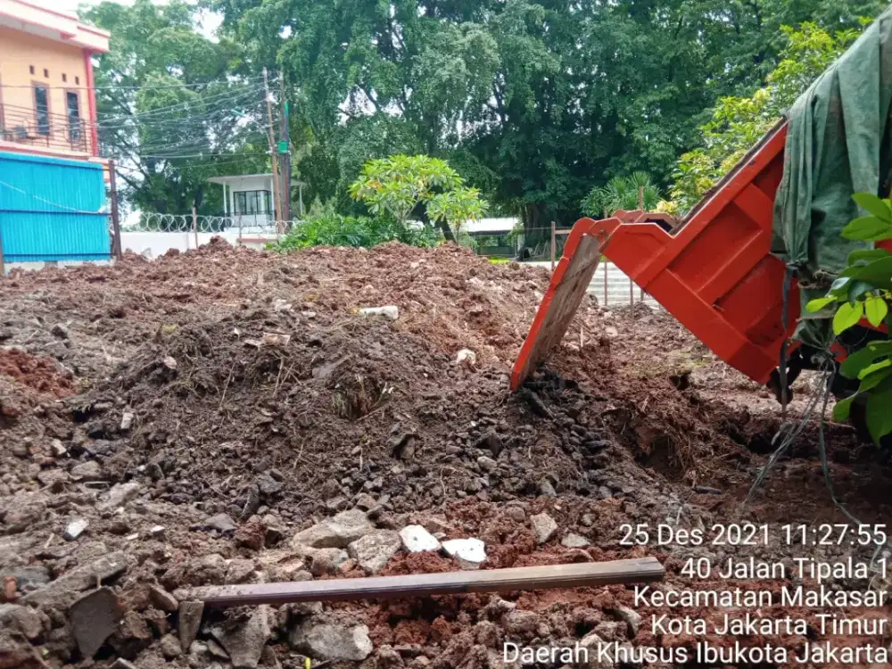 Urug angkut tanah galian isi muatan 4m³