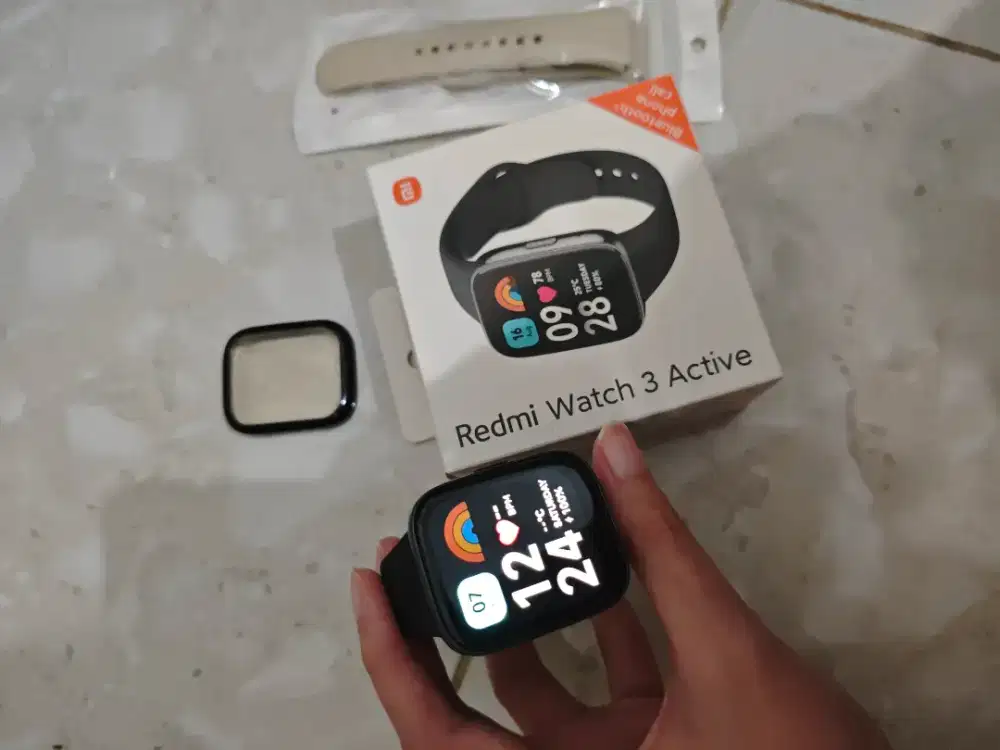 Redmi watch 3 Active Black Kondisi Mulus + Bonus