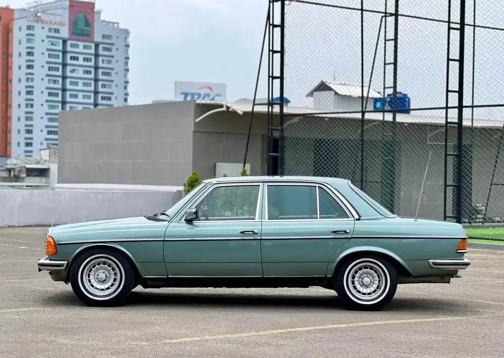 Mercedes-Benz S280 1978 Bensin