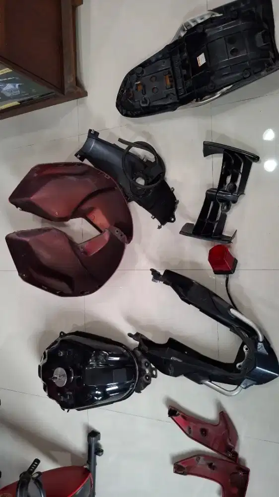 Dijual Body Set Yamaha Bison Original Warna Merah Hitam