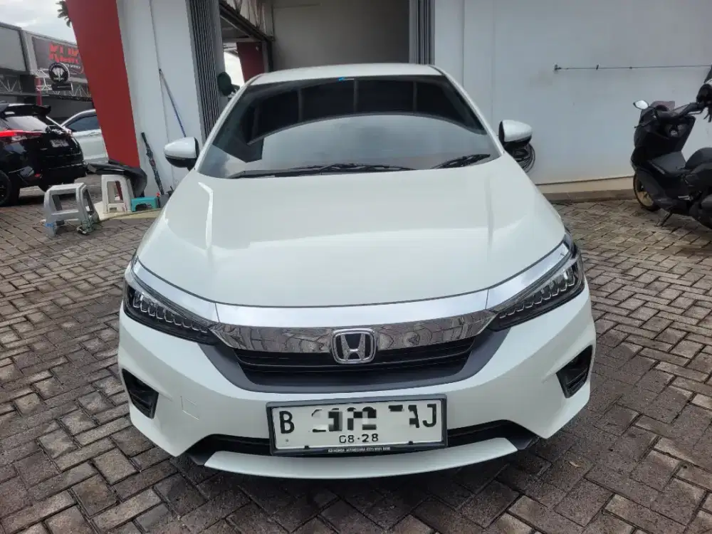 (Low KM 6rb) Honda City Sedan AT Tahun 2023
