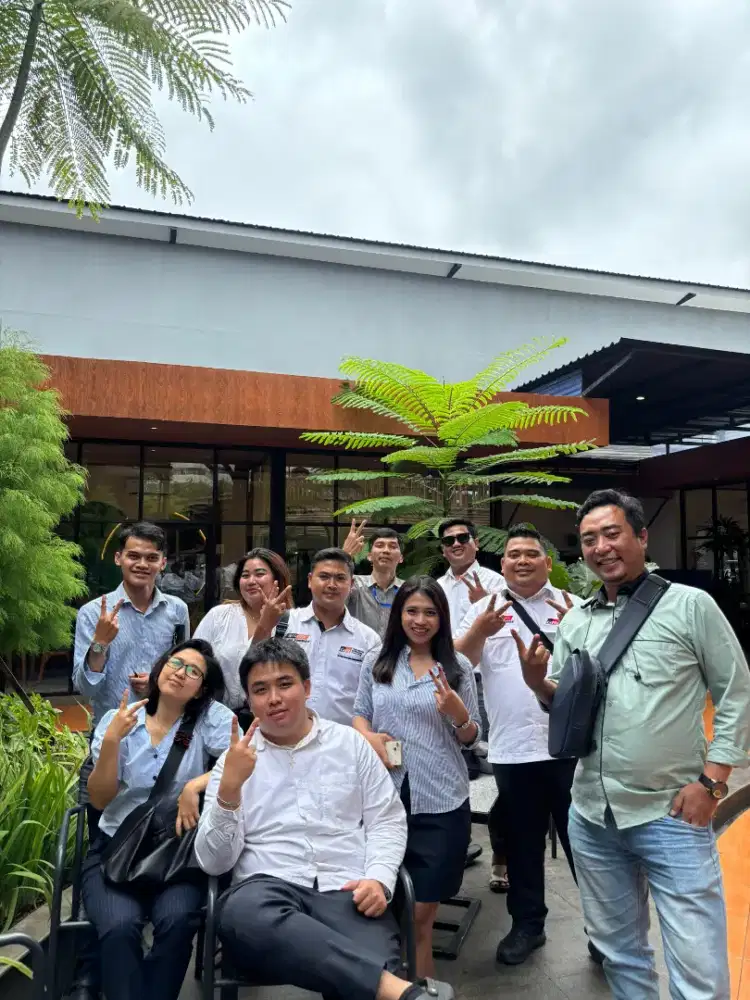 Lowongan sales mobil Toyota