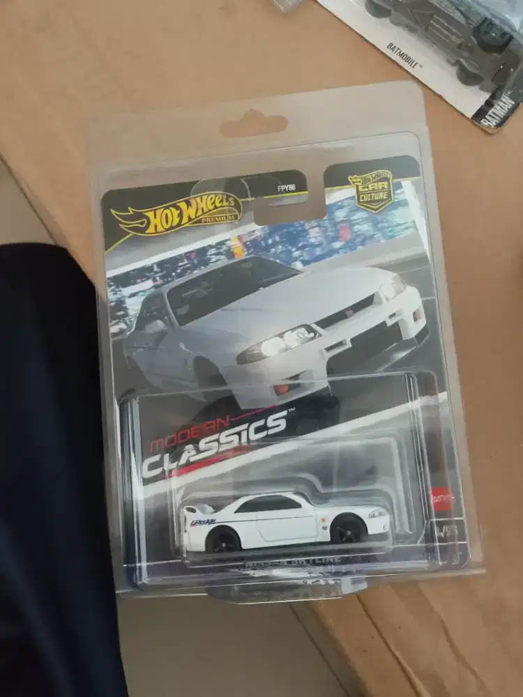 HOT WHEELS PREMIUM MODERN CLASSICS SERIES