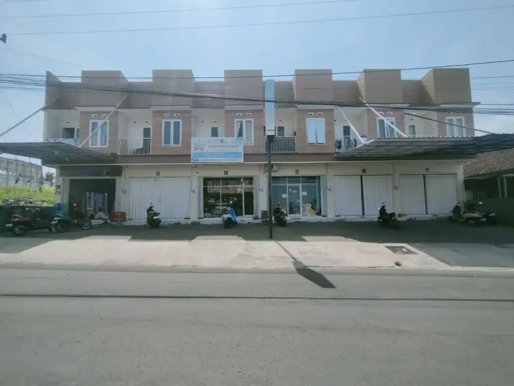 Dijual Ruko Minimalis Ada Area Parkir Siap Huni Dekat Pusat Bisnis Cocok untuk Investasi Akses Mudah Dekat Kampus di JL Tirto Joyo Agung Lowokwaru