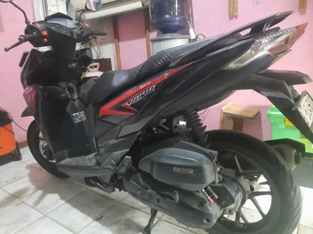 Dijual Vario 125 tahun 2015