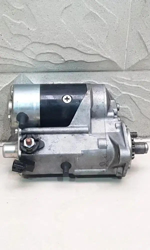 Dinamo Starter Mobil Toyota Grand Fortuner