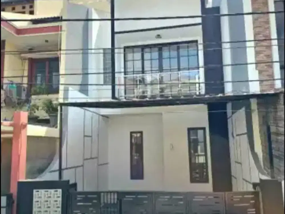 RUMAH BARU MINIMALIS MODERN 3 LANTAI DI PONDOK KELAPA – ROOFTOP & FITUR PREMIUM!