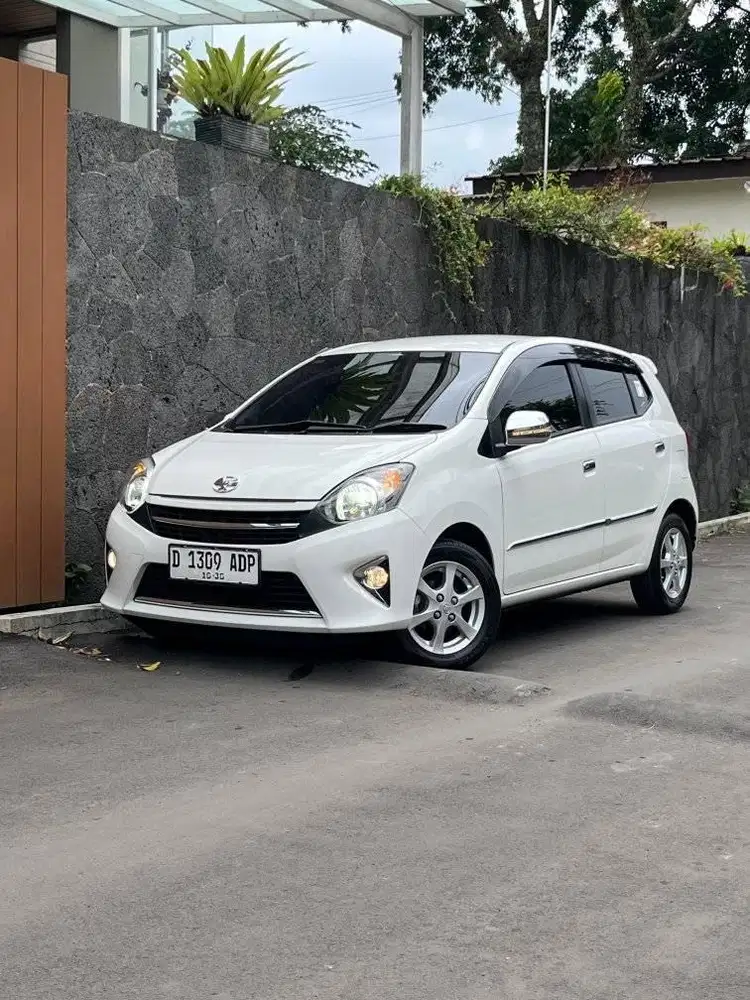 LOW KM // TOYOTA AGYA G AT 2015 ORIGINAL