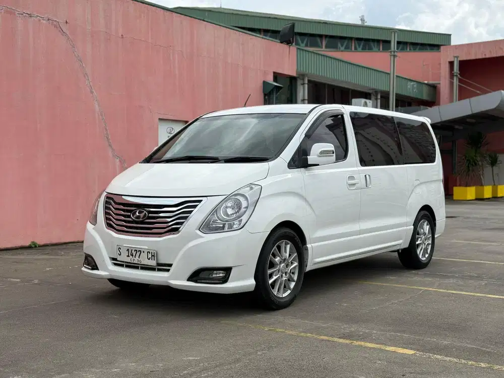 MURAH Hyundai H-1 XG Diesel 2012 AT