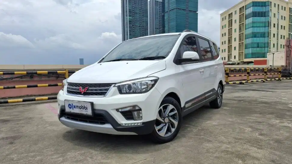 Wuling Confero S 1.5 C Bensin-MT 2020