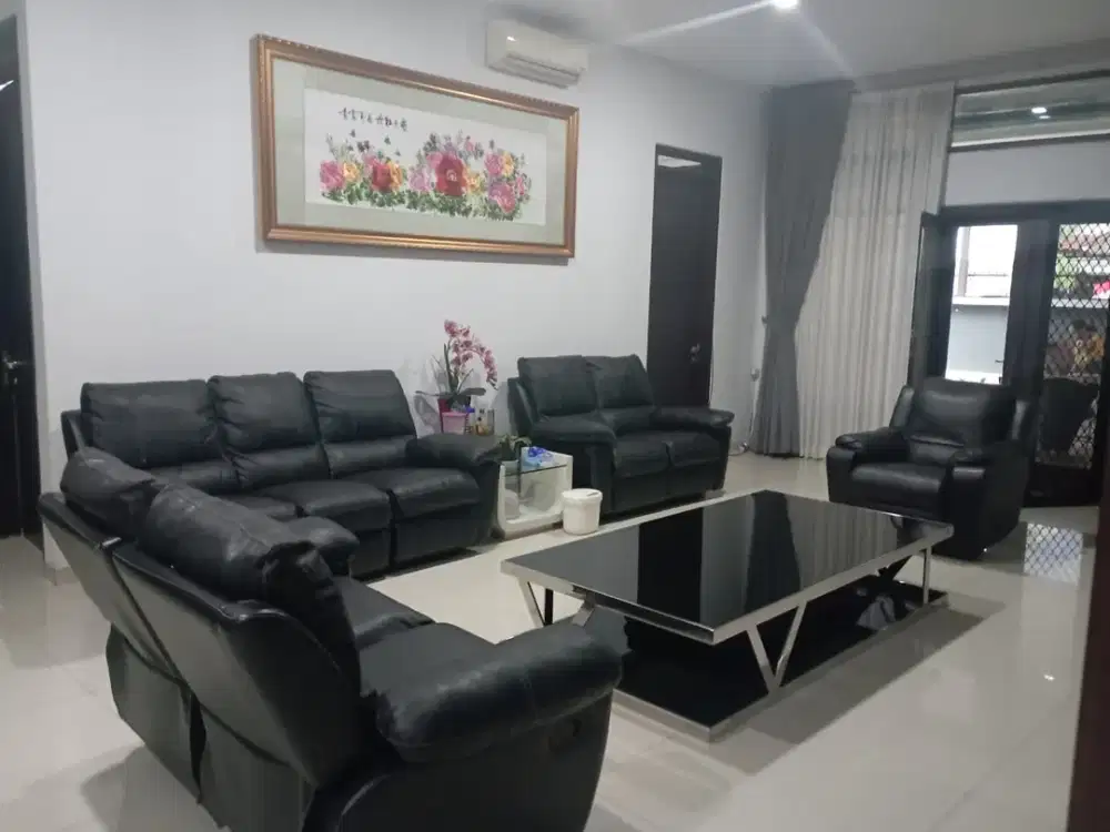 Rumah Furnished di sayap Mekarwangi dekat Tol Moh Toha Ref.05306