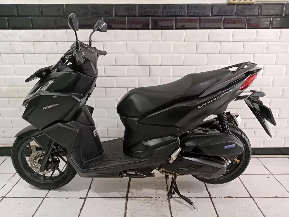 Honda vario 160  cbs tahun 2023