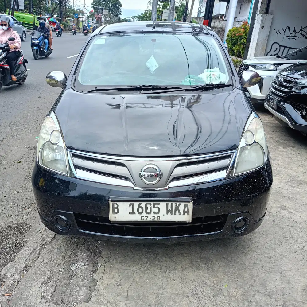 Nissan Livina 2013 Bensin