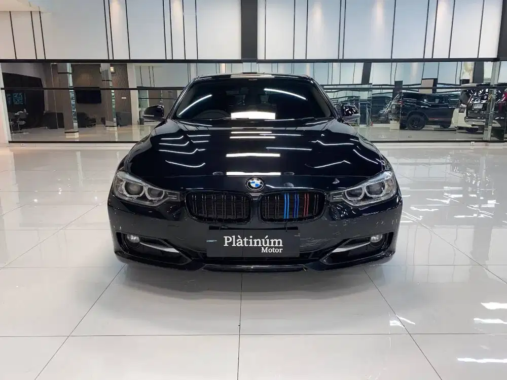 BMW 320I F30 SPORT