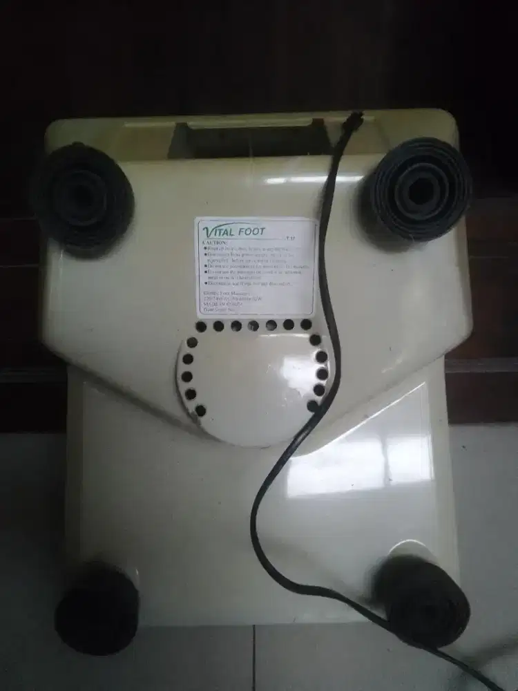 VITAL FOOT MASSAGER