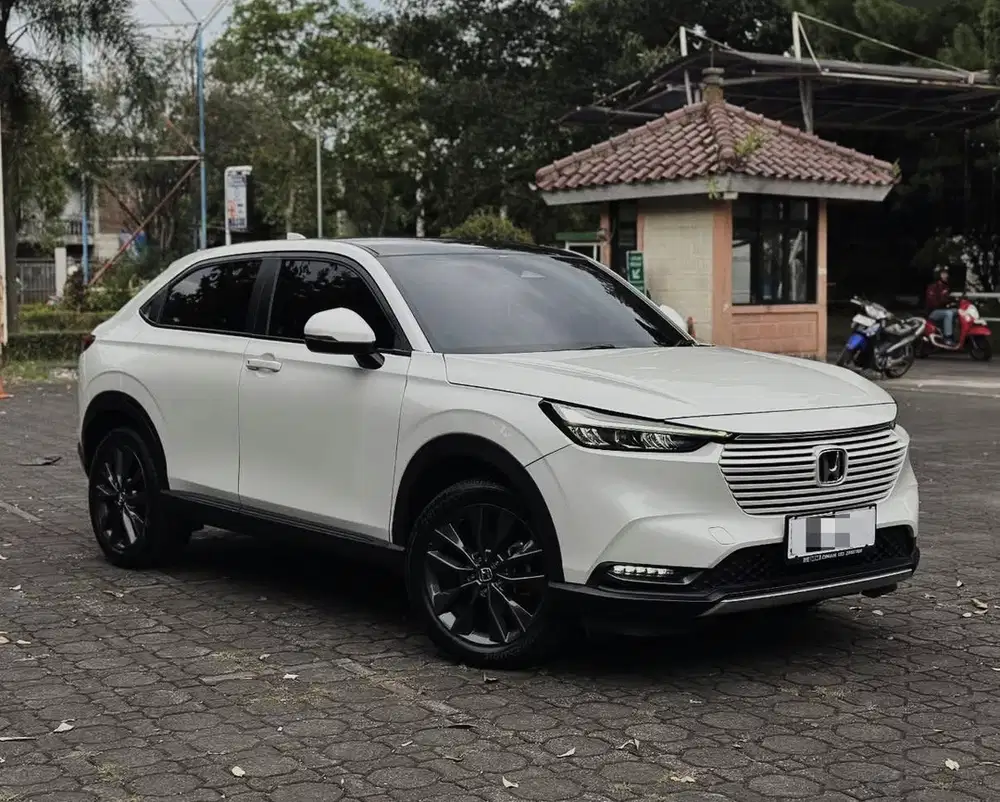 Over Honda HRV SE 2024