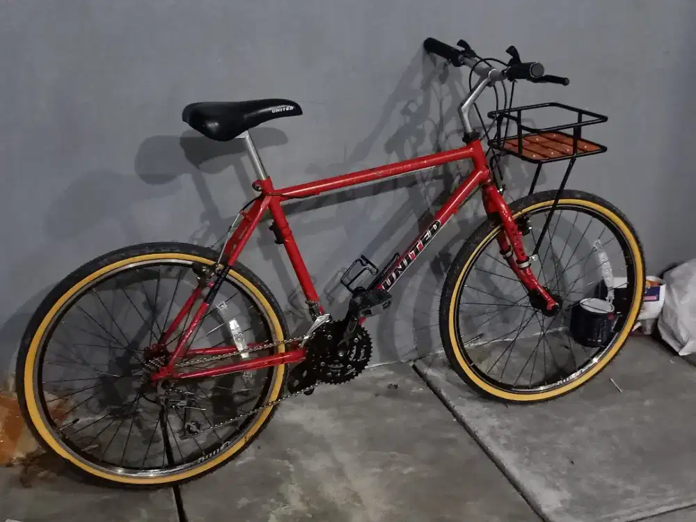 Sepeda Commuter kalcer abisss Clasik