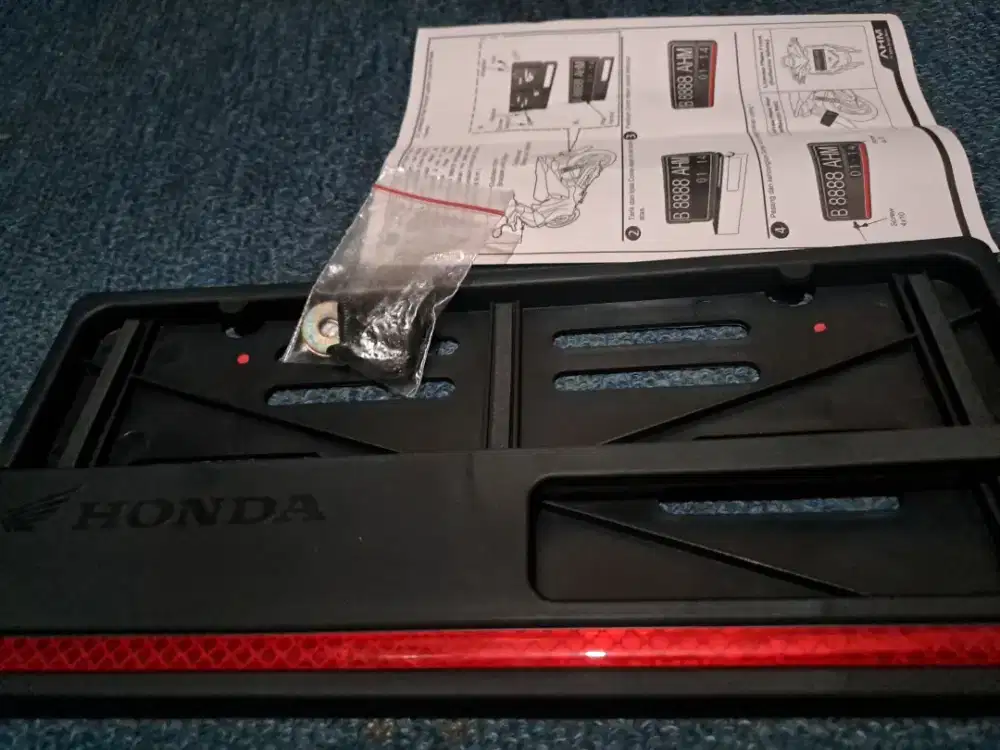 Cover plat nomor HONDA