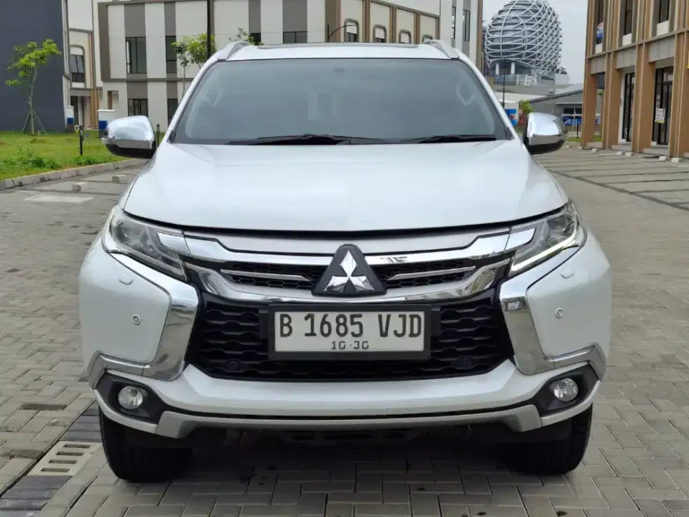 Pajero dakar at 2019 Putih Km 66rb