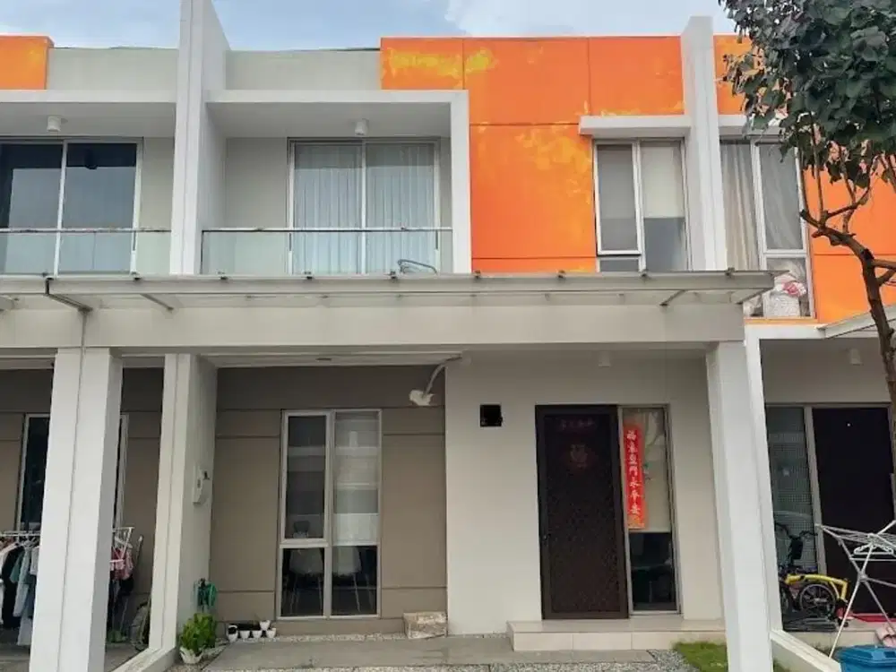 Di jual murah rumah pik 2