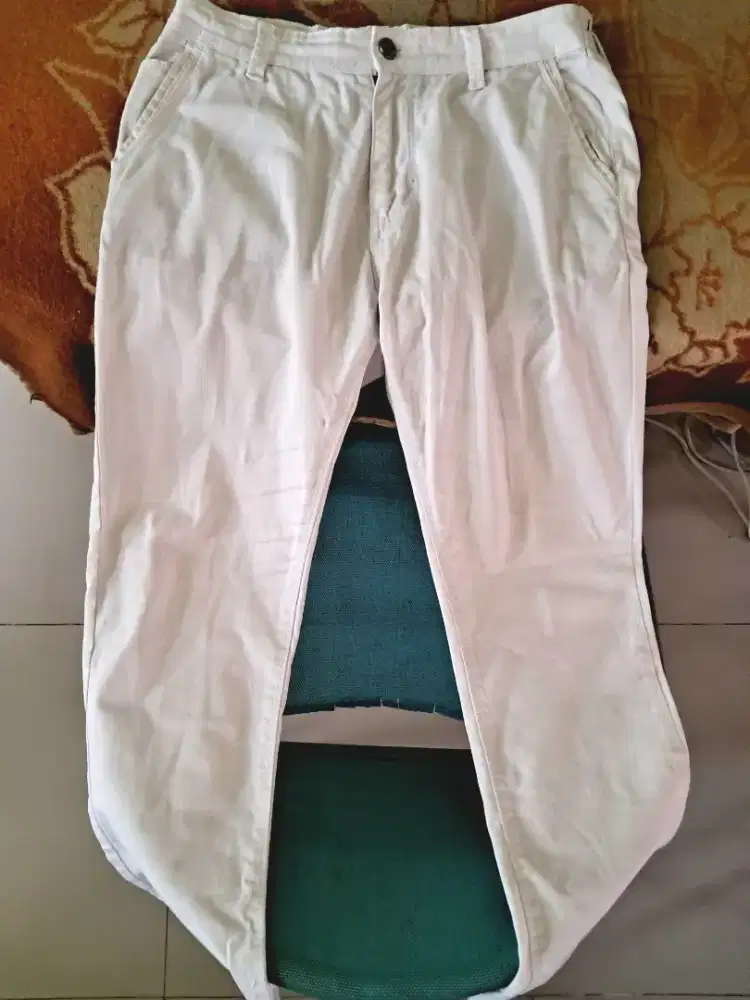 Hugo Gold White Denim Jeans with Slim Fit Cutting Size 35