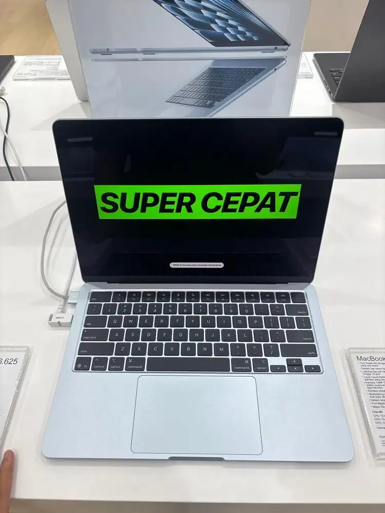 READY MACBOOK AIR M4