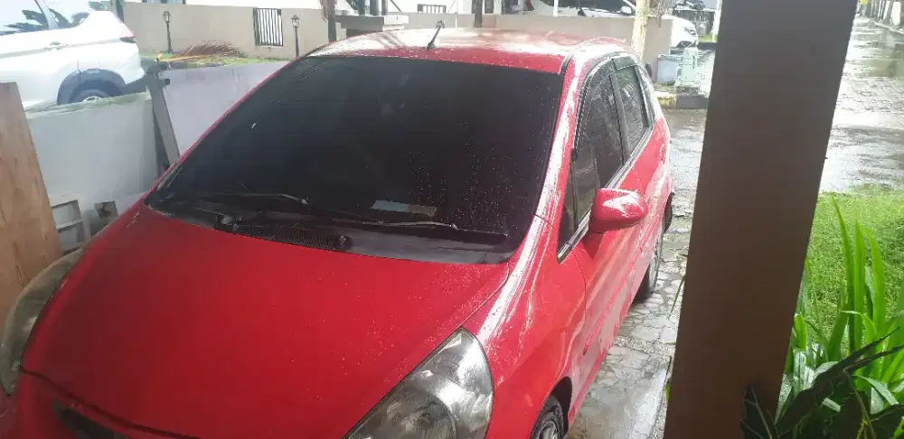 Jual Honda Jazz GD 3 Matic Merah 2005