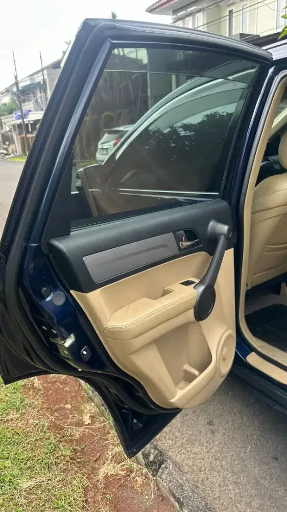 Honda CR-V 2.4 2011 Bensin -AT