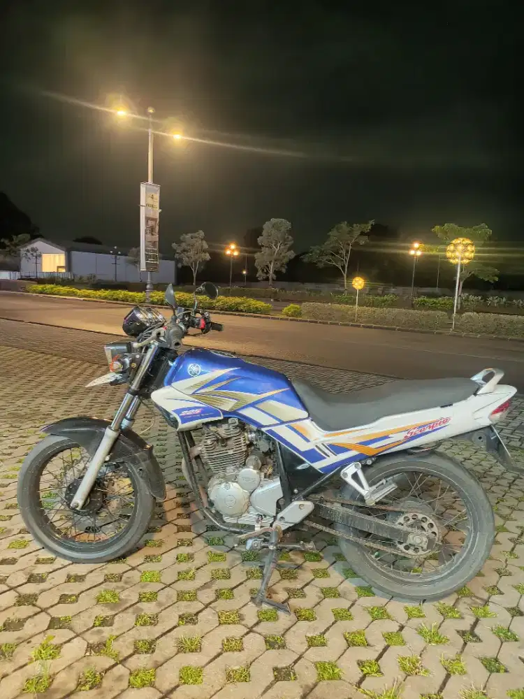 Yamaha Scorpio G 2004