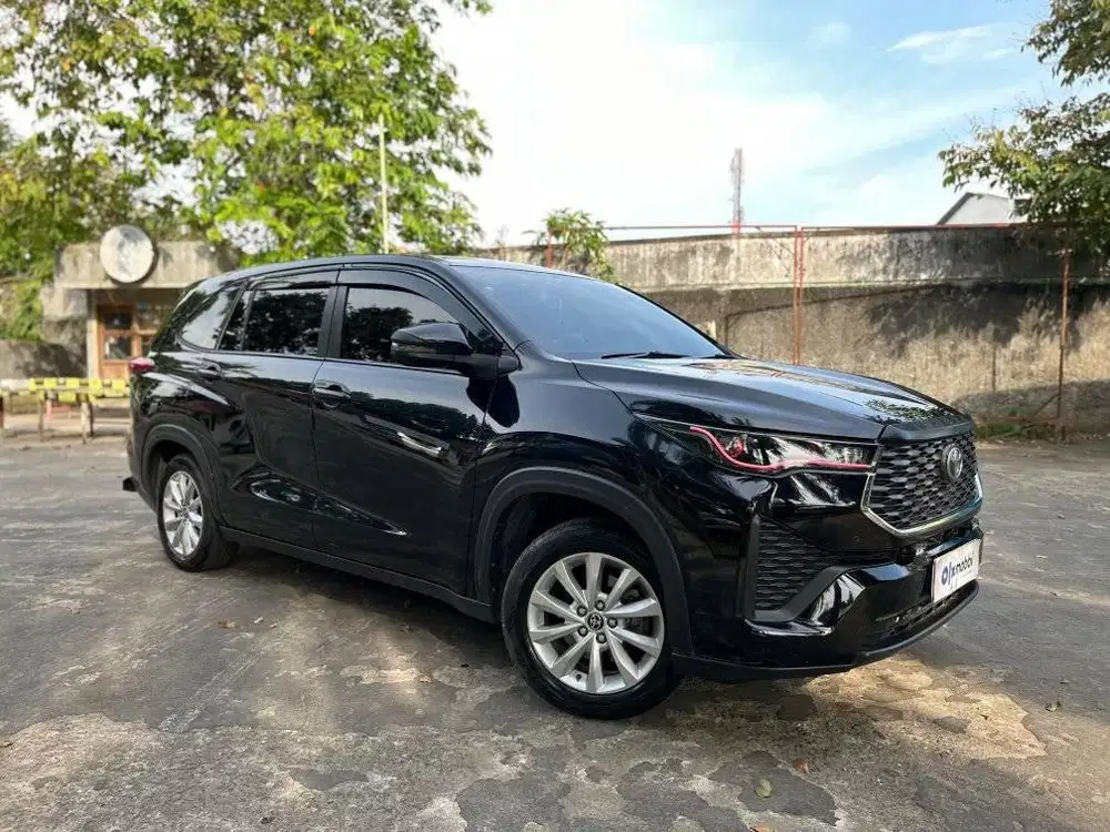 KIJANG INNOVA 2.0 ZENIX V CVT 2022